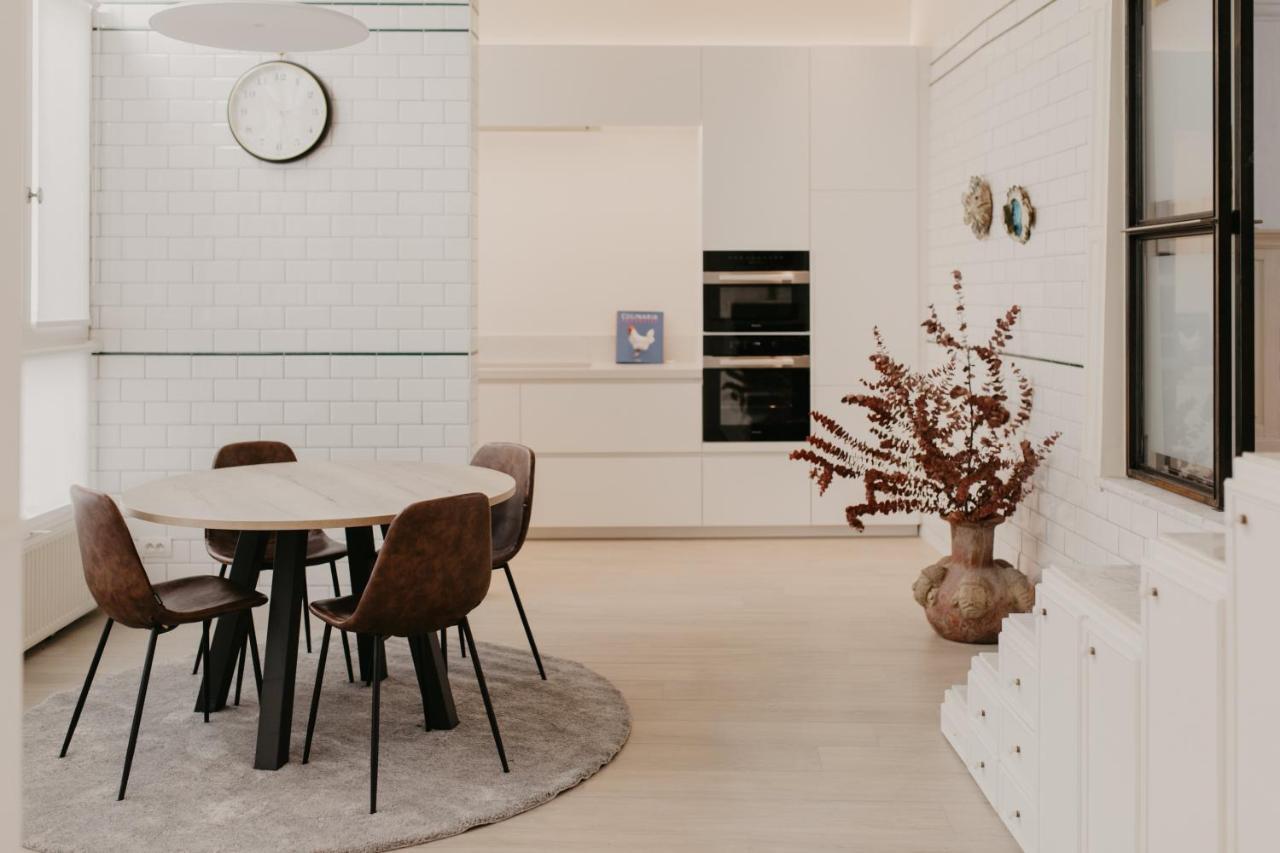 Blue Bird Residence Suite Moriaan Antwerp Exterior photo