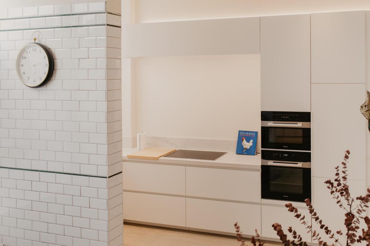 Blue Bird Residence Suite Moriaan Antwerp Exterior photo